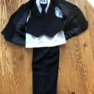 Toddler boys black suit